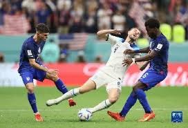 齐心协力，奏出一首胜利交响曲