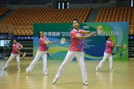 百家乐新手别被情绪推着走（初学百家乐，别让情绪左右你）