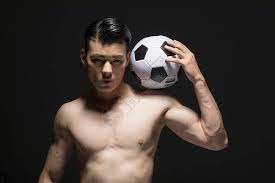 11分逆转！库里31分单节20分主宰，勇士胜爵士，格林被驱逐引争议